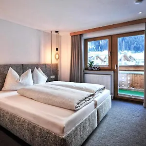 Mountain - Living By Salner Appartement Ischgl
