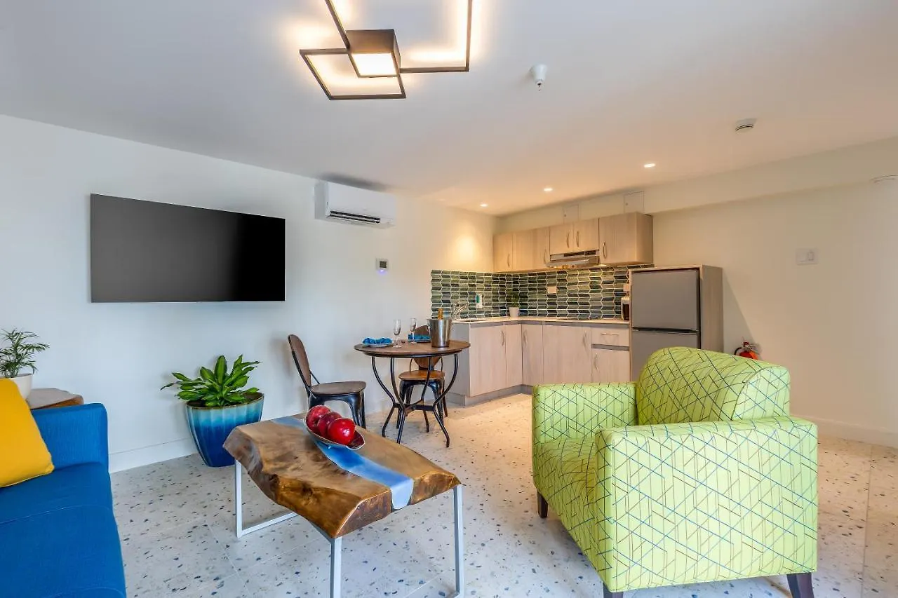Amsterdam Manor Beach Resort Палм Бич